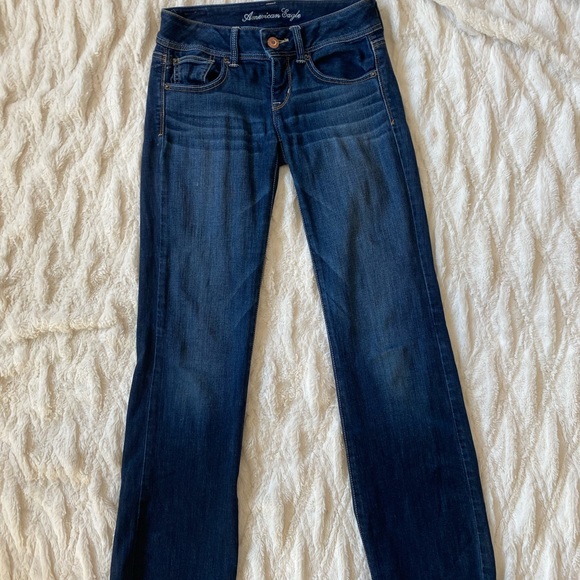American Eagle Flare Jeans - Picture 2 of 8